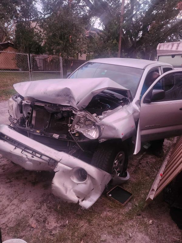 Junk my wrecked car for cash St Petersburg FL